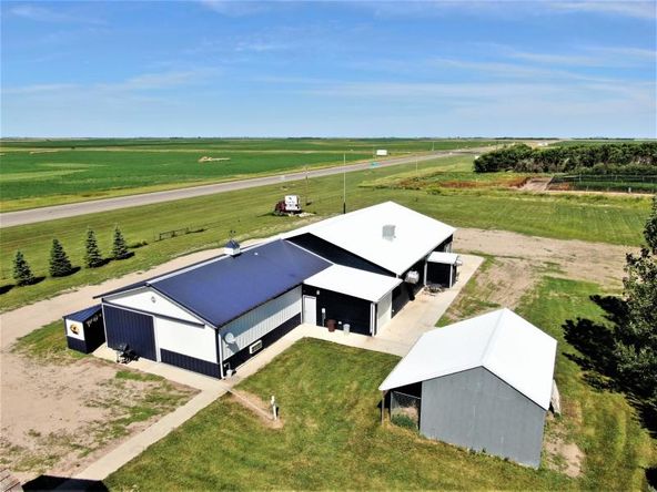 36275 US HWY 12, Ipswich, SD 57451